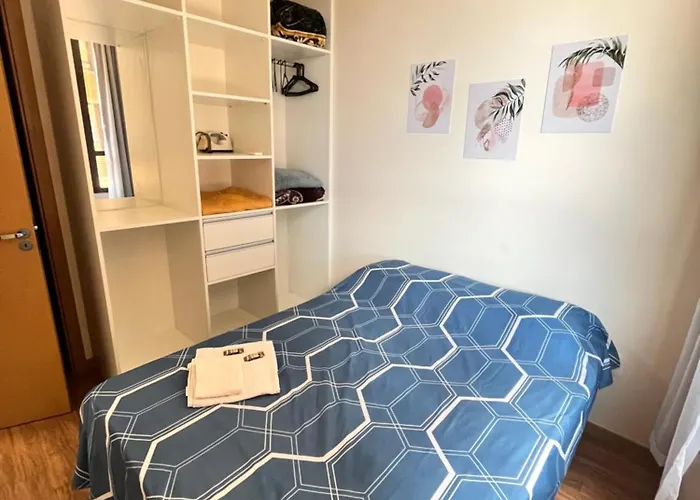 Studio No Centro, Novo Com Garagem